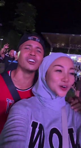 M. Nasir live performance highlights at Rainforest Music Festival