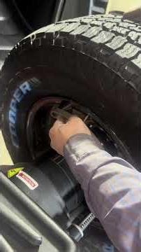 BALANCING SET UP TOYOTA TACOMA WHEELS THE WRONG WAY! & THE RIGHT WAY! #tireguy #wheelbalance