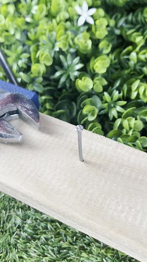 How to lock a key 🔑 into wood 🪵 #diy #woodworking #lifehack #tools | Greatness DIY