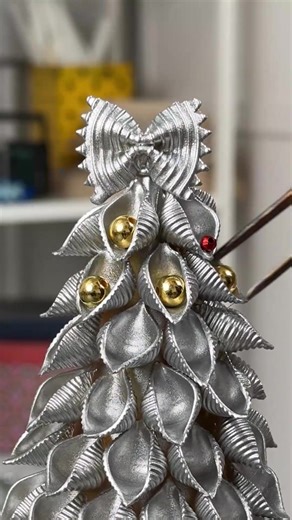 6.2K views · 17 reactions | A Christmas Tree… Made of Pasta  | Chicas Panda | Facebook