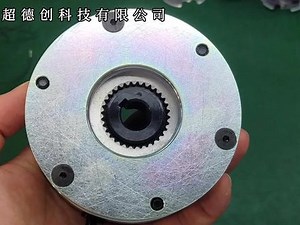 🔥成都超德创电动叉车用电磁制动器，总长102毫米，安装尺寸90毫米，轴径14毫米。👏欢迎各位老板前来咨询选购。#源头实力厂家 #工厂实拍视频 #电动叉车 #刹车 #叉车配件@抖音小助手