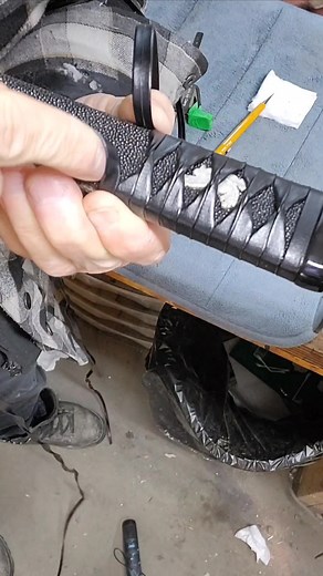 Wakizashi Leather Wrap Tutorial from Master Bladesmith