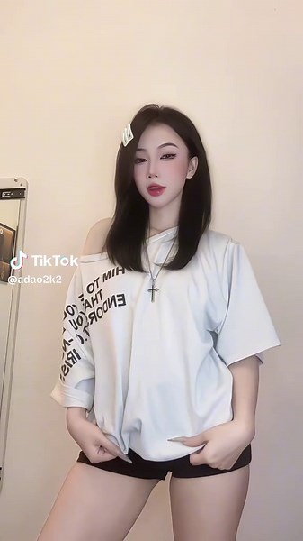 #fyp #adao2k2 #tiktokviral #dance #tiktokdance #batbeat #tiktokdancevn #remix #abcxyz