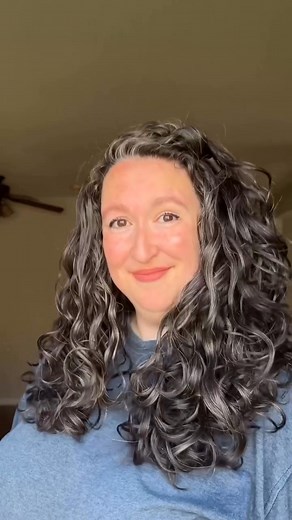 I’ve tried everything for silver hair… and this was the only thing that worked. For years, I bought every purple shampoo, serum, and treatment I could find. Some made my hair soft — others just left it dry, brassy, and lifeless. Nothing actually brought my silver back to life. Then I learned something simple: silver hair isn’t weak — it’s just misunderstood. Most “silver” products use harsh toners that coat your hair instead of nourishing it. So your strands never get the moisture or elasticity 