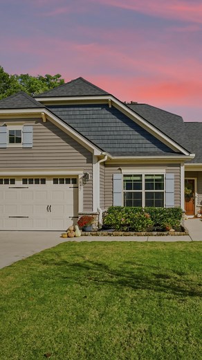 7 comments | ➡️ Not to be biased, but this is the BEST single-story...