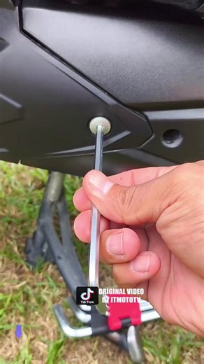 Essential Motorcycle Maintenance Tools: Allen Wrench Set & Hex Key