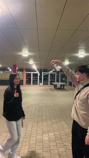 Hilarious People at the Vending Machine!