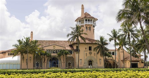 Canada Prime Minister Trudeau meets with Trump at Mar-a-Lago