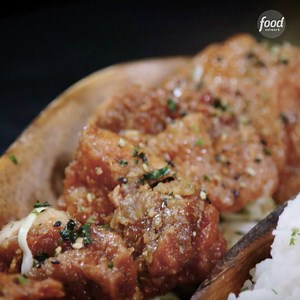 6.7M views · 3K reactions | This could be the most-flavorful chicken you'll ever put in your mouth. (Get it at Broke Da Mouth Grindz or make it at home!) Watch #DDD Fridays > at 9|8c. | Food Network | Facebook