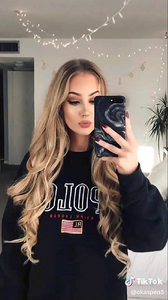 Estilo de peinado al estilo Aspen