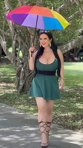 Duangduen Chambers on Reels