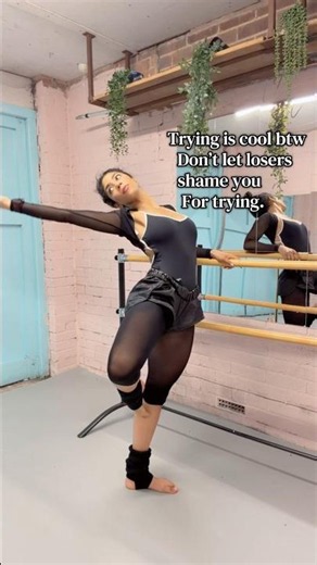 How beginner ballet dancers feel 🩰 #ballet #balletdancer #balletclass