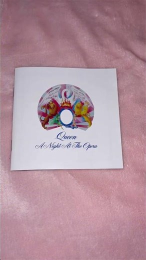 Queen a night at the opera cd unboxing (2011 digital remastered ) #queen #cd #freddiemercury