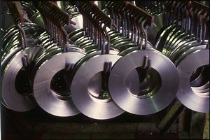 [Hot Item] Customized Industrial Usage Stainless Steel Compression Wave Disc Spring