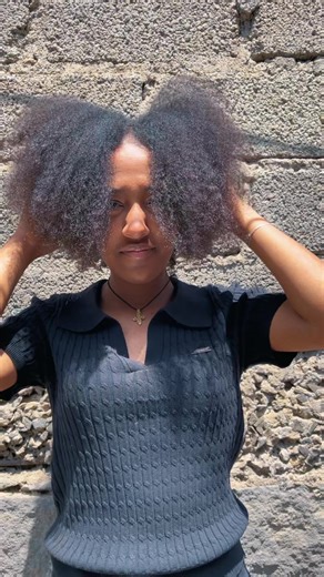 AHU Rosemary & Batana Oil Styling Gel Define your curls. Control frizz. No flakes. No dryness. Just shine. 📩 DM to order 👉 @Ahucare 📍 A.A Bole, Selam City Mall – 3rd Floor, 313 ☎️ 251 904 182164 #AHU #healthycurls #haircare #stylinggel