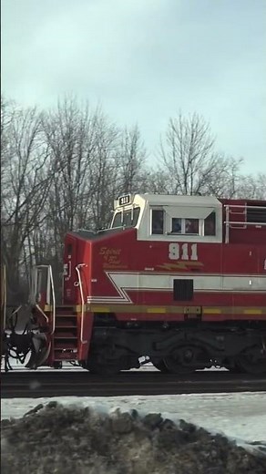 Awesome CSX 911 unit with slow motion replay.