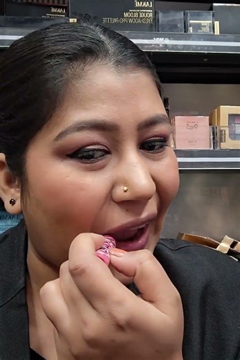 Lakme Lip Love #makeup tutorial for beginners #makeup #makeuptutorial #makeuptips #lakmeindia #reel