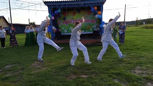 Танцевальная группа "Сила танца"- танец"Россея"