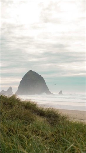 Cannon Beach & Haystack Rock #travelguide #travel