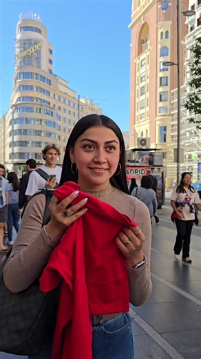 Ya seas de los que juegan limpio o de los que marean, hay un Old Spice para ti. Elige que quieres proyectar. 🐴