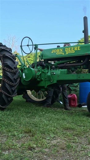 1937 Short Frame John Deere B First Start In 20+ Years Unstyled Model B John Deere