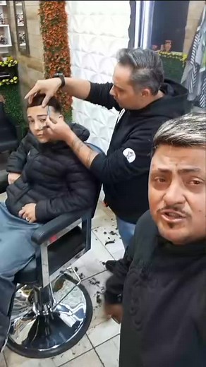 67 reactions · 15 shares | Lançamento do clip na barbearia do Wagner | Amauri DC Motorizada | Facebook