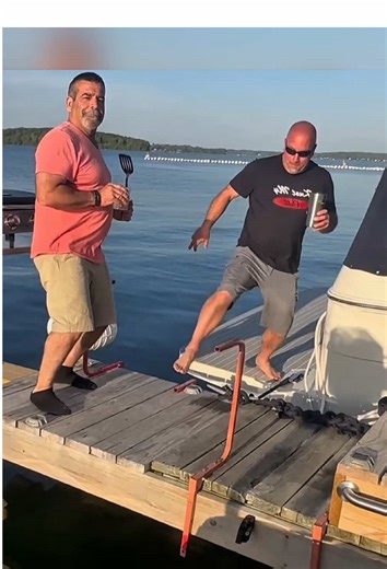 Weightless #funny #climb #fail #jump #fyp