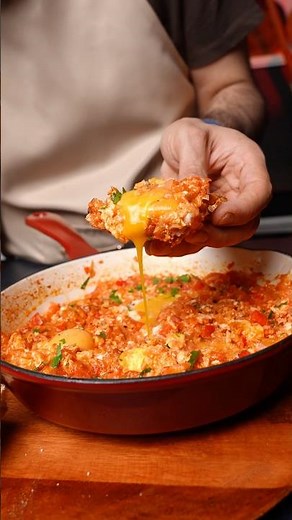 Menemen Recipe 🇹🇷🔥 This is how Turkey makes its breakfast (simple & creamy)