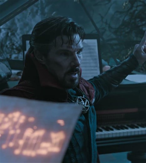 Strange vs Dark Strange 😳