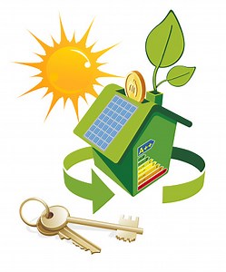 Haus mit Solar-Panel auf ein Dach und Sonne