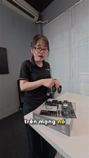 The internet said this would work, right...? #mygear #shorts #pc #entertainment #rtx5060 #vga #ma...
