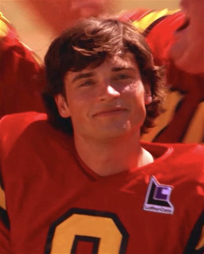 Official rating with @Ascension App #clarkkent #smallville #tomwelling #fyp #viral
