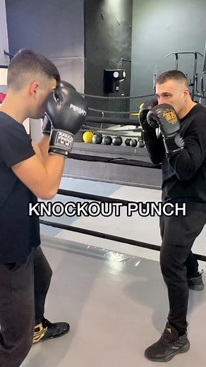 9.9K views · 427 reactions | Boxing skills Follow for More!! #boxing #boxer #tips #skills #selfdefense #fight #fighting #defense #reels #reelsfb #reelsvideo #foryou #adsonreels | Papaiosif Family boxing | Facebook