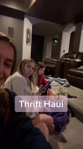 #thrifthaul #goodwill @bribeckham @brooke.beckham