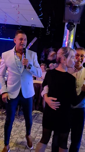 Jouw blik Dancing Parasol Velzeke | Andy Live fanpage