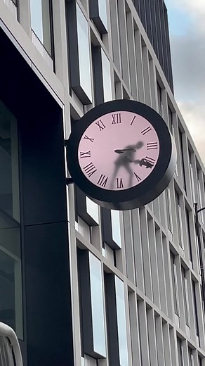 Man Trapped Inside Clock in London