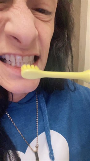Buy my frequency toothbrush with bone conduction bristles playing frequencies for teeth and gum regrowth #frequencyhealing #energyhealing #teethcare #teeth #dentistry #dentista #dentistry | Bianca Ruehlig