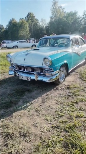 Sweet Rides Rolling in 😎🇸🇪#carmeet #sweden #classiccars #oldschool