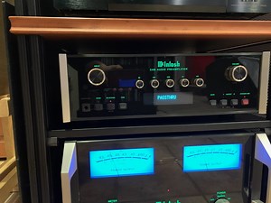 Mcintosh c48 preamp