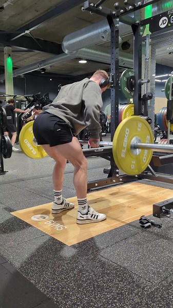 Week 8 - Back workout Barbell Row - 2 sets of 12-15 - 1 set of 10 Lat pulldown - 1 set heavy 5 - 2 set 7 - 3 set 6 Machine high pull - 1 set 10 - 2 set 8 - 3 set 8 Cable Row - long bar 1 set heavy 4 2 set 10 3 set 8 #operatorconditioning #operator #conditioning #business #online #coaching #bodybuilding #strength #progress #results #daily #reminder #dailyreminder #hybrid #firefighter #lifting #weights #gym #fitness #workout #gymlife #fyp #foryou #viral #foryoupage #tiktok #fy #trending