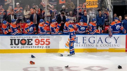 GAME RECAP: Oilers 6, Canucks 1