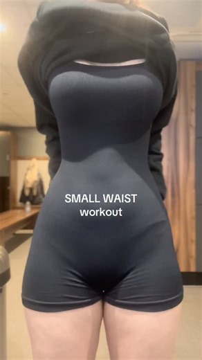 Leila on Instagram: "30% off ONLY NOW ~ code LEILA🤍 #workout#pilates#gym#smallwaist"