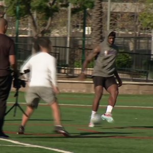 7.1M views · 15K reactions | LeBron James has been giving football a go this week  | ESPN FC | Facebook