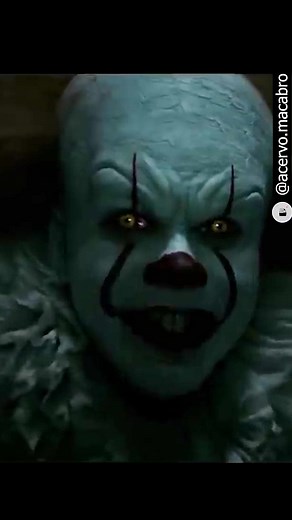 Transformação de Bill Skarsgård em Pennywise: Maquiagem Profissional de Palhaço