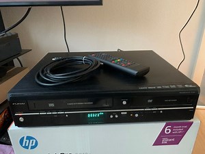 Funai WD6D-M100 VHS DVD Recorder mit Dubbing Video | Kaufen auf Ricardo