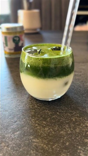 The creamiest matcha latte moment 🍵✨ #matcha #matchalatterecipe #matchalatte #matchalover #recipe