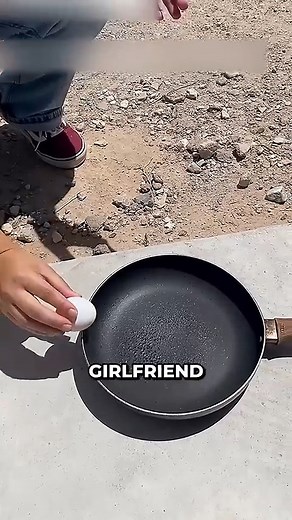 He Used the Sun’s Heat to Cook His Egg & Chicken! 😂. #SolarCooking #EggsAndChickens #SustainableCooking #OMG #usaviralreels #usaviral #usareels #viralreelsfb #trendingreels #shorts | Unique Shows