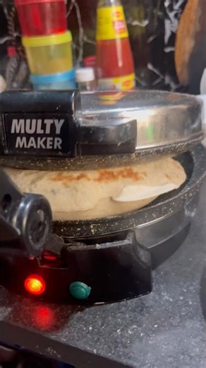 How to make a proper roti in roti maker #rotimaker #cooking #shorts #trending