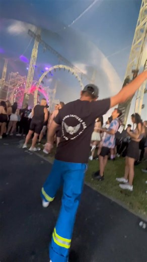 Mastering Melbourne Shuffle Dance Moves