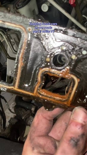 Keeping Aussie Cars on Our Roads - Part 1: White VY Commodore